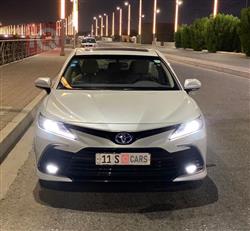 تۆیۆتا کامری